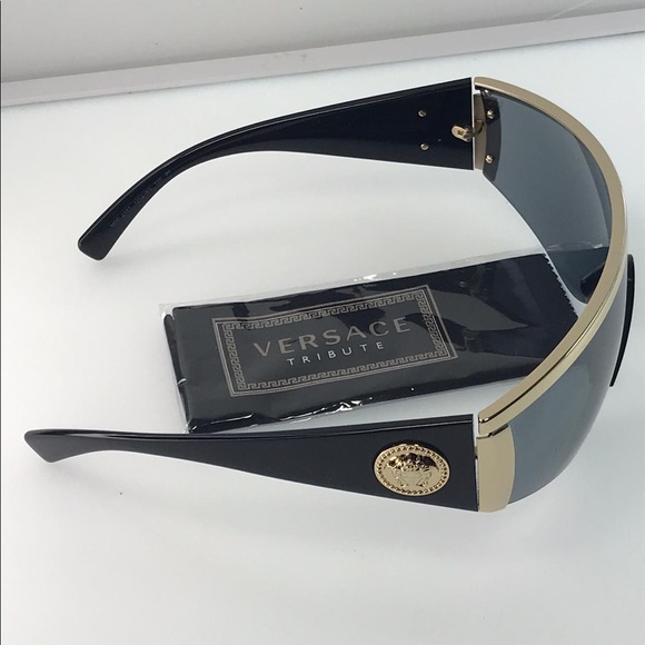💯 - Versace New Ve2197 1252/6g Shield Mod 2197 Sunglasses - Picture 11 of 12